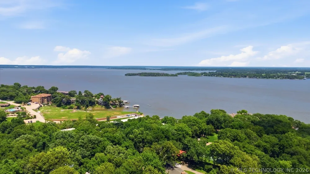 5 Marina Drive Afton, OK 74331