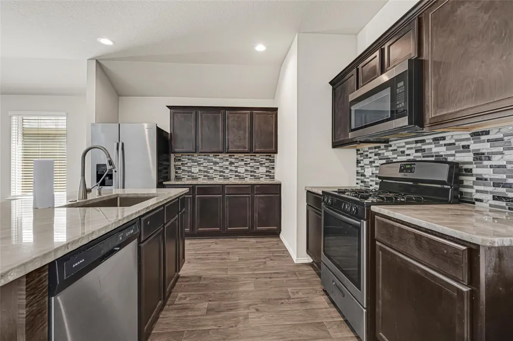 20855 Olive Leaf Street New Caney, TX 77357