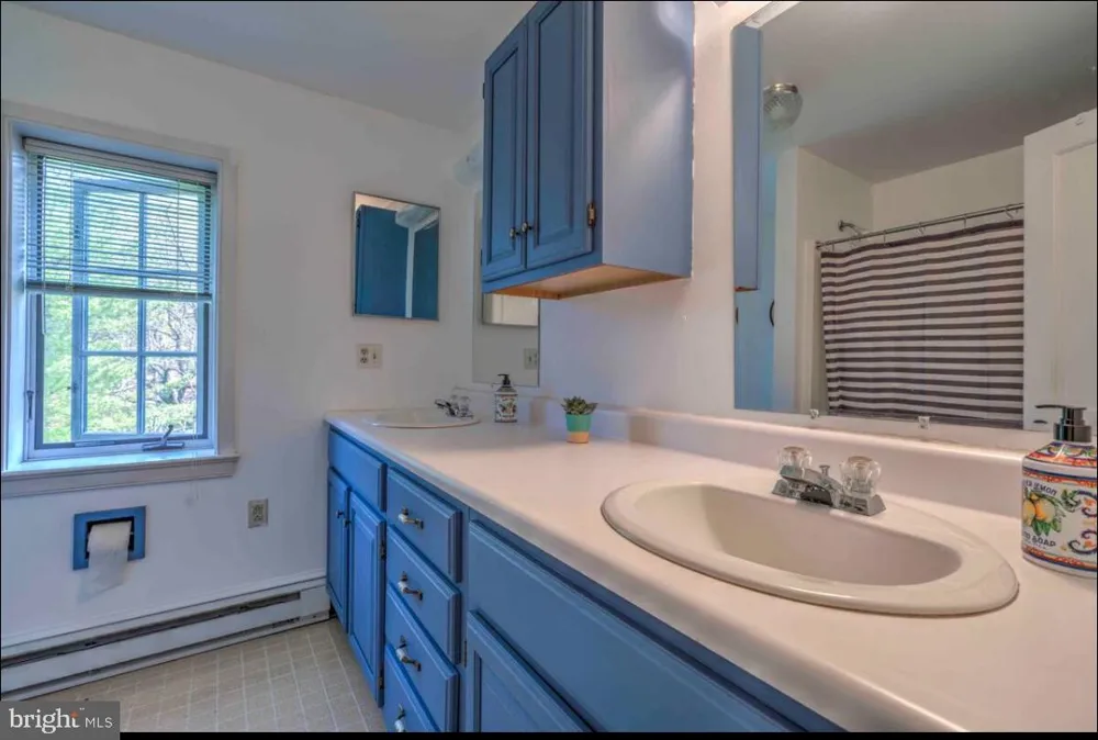 80 RED CLIFF ROAD #A Upper Black Eddy, PA 18972