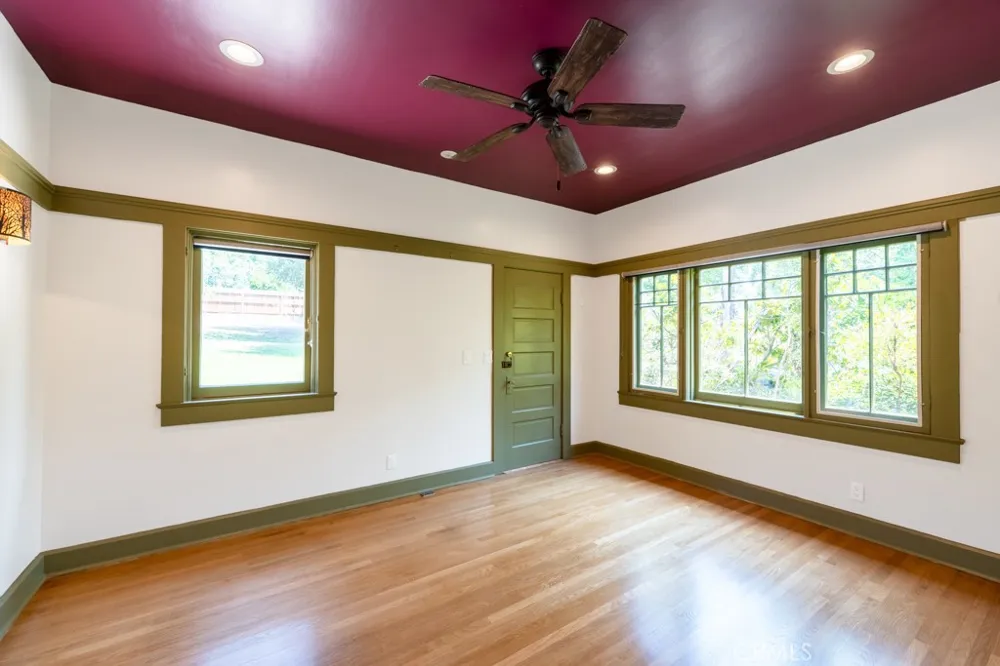 89 E Alegria Sierra Madre, CA 91024