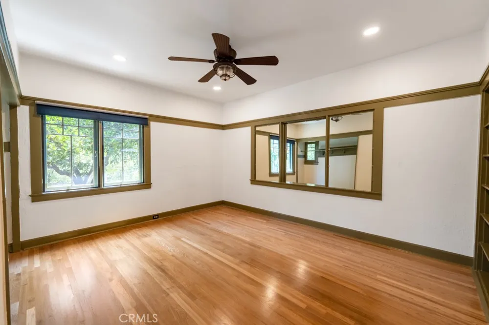 89 E Alegria Sierra Madre, CA 91024