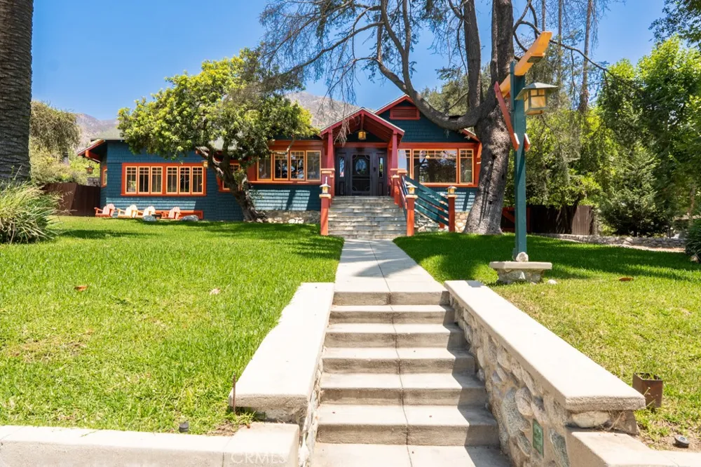 89 E Alegria Sierra Madre, CA 91024