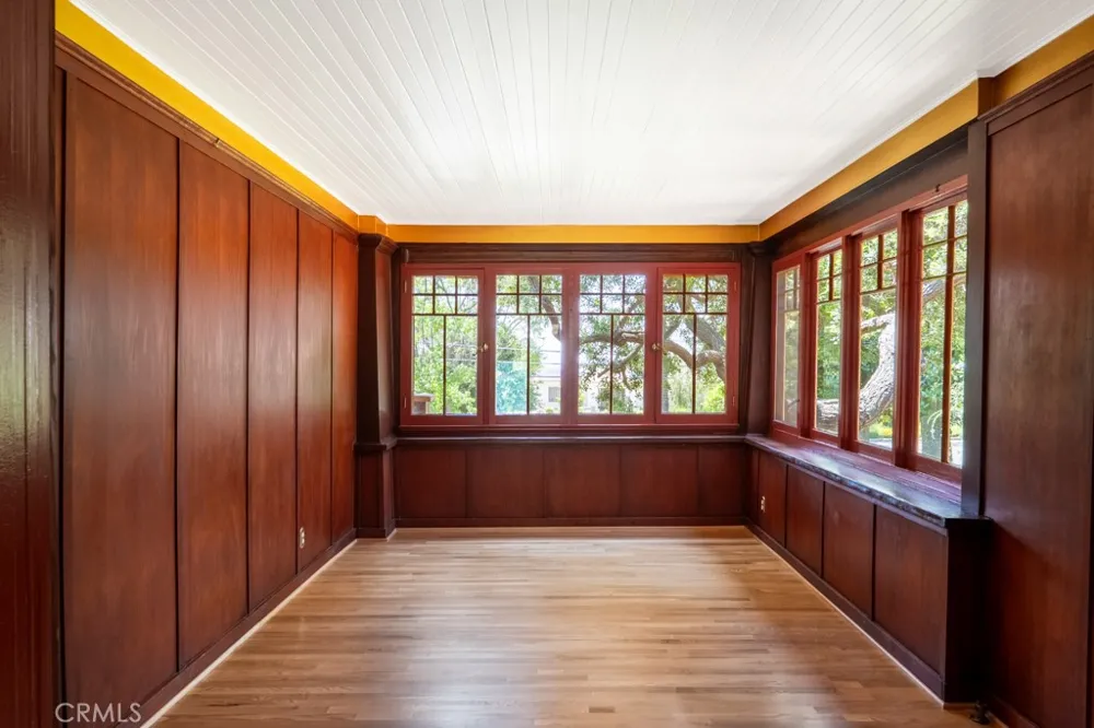 89 E Alegria Sierra Madre, CA 91024