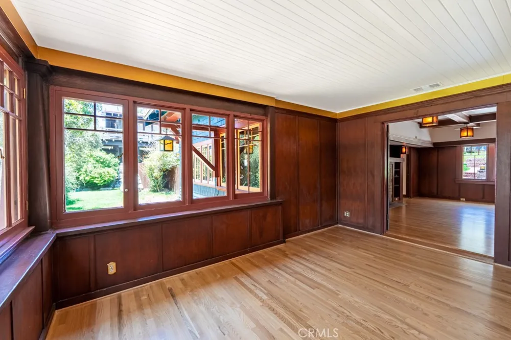 89 E Alegria Sierra Madre, CA 91024
