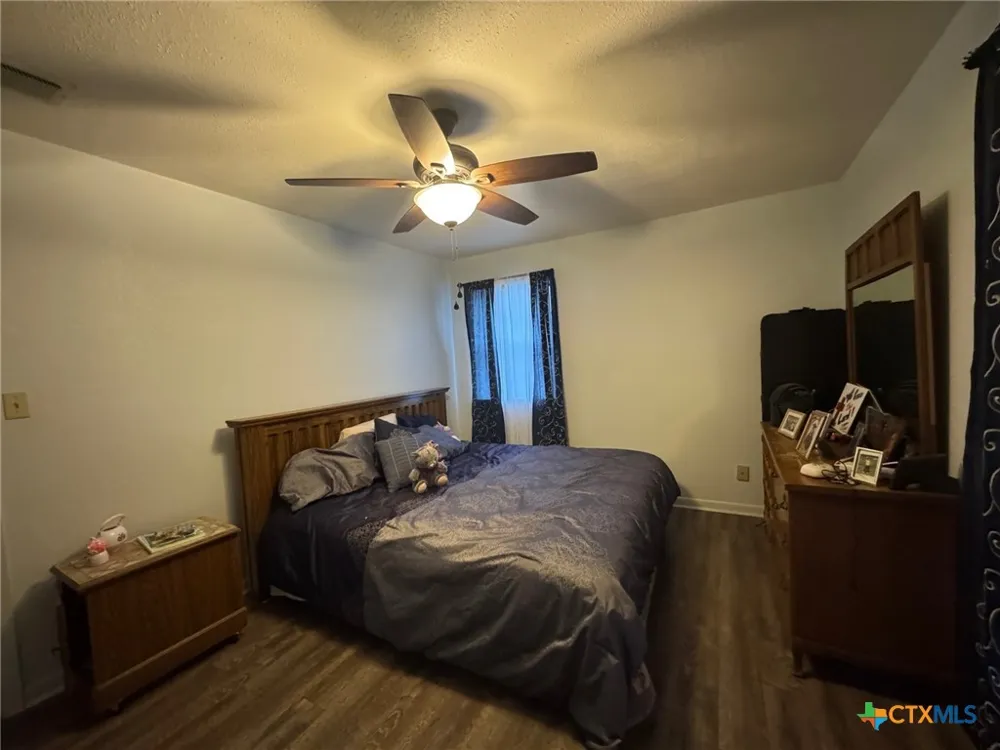 817 S Bell Street Hamilton, TX 76531