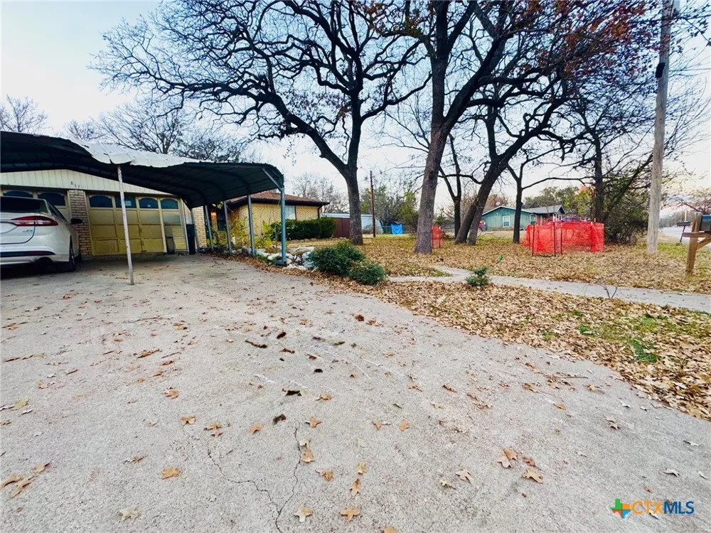 817 S Bell Street Hamilton, TX 76531