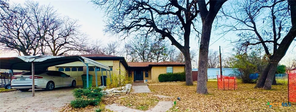 817 S Bell Street Hamilton, TX 76531