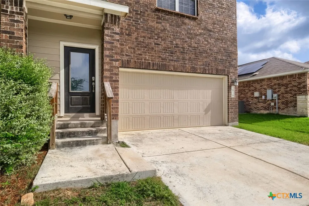 1818 Strawberry Field New Braunfels, TX 78130