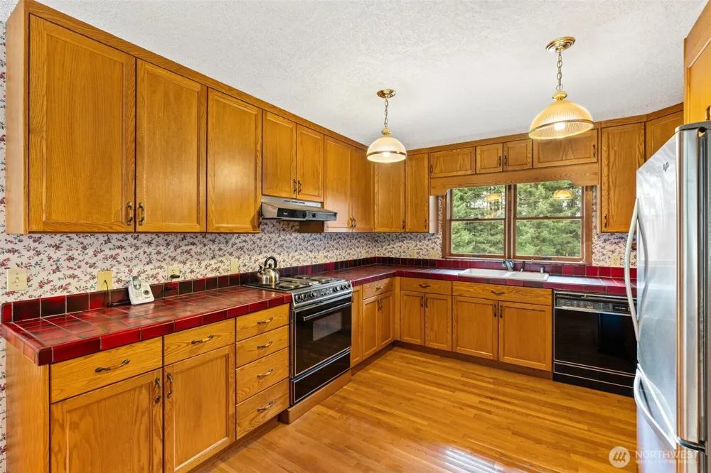 251 John Road Chehalis, WA 98532