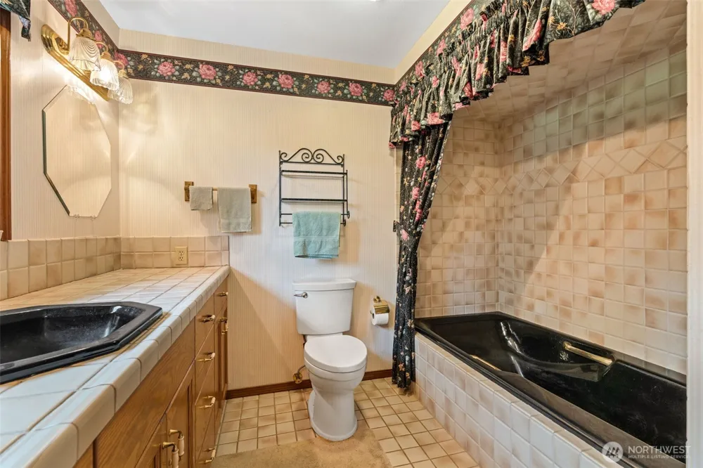 251 John Road Chehalis, WA 98532