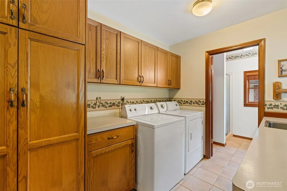 251 John Road Chehalis, WA 98532