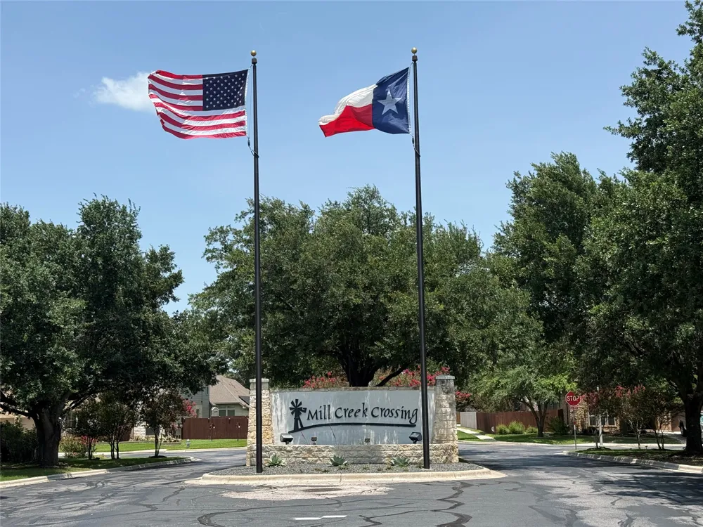 2985 Prairie Bluff Seguin, TX 78155