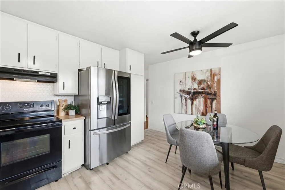 23292 Orange Avenue #6 Lake Forest, CA 92630