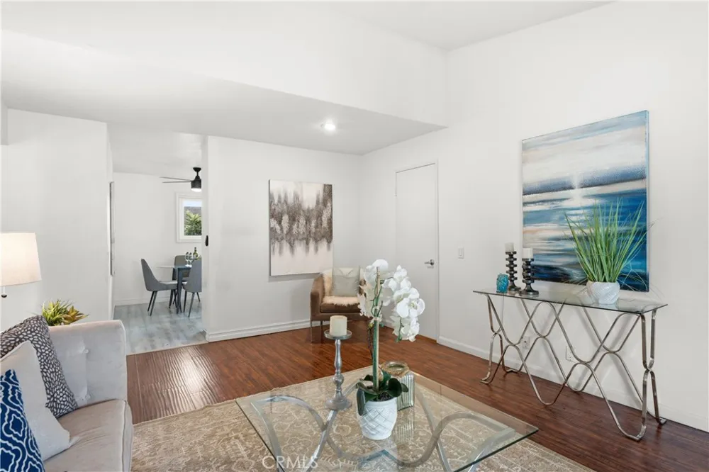 23292 Orange Avenue #6 Lake Forest, CA 92630