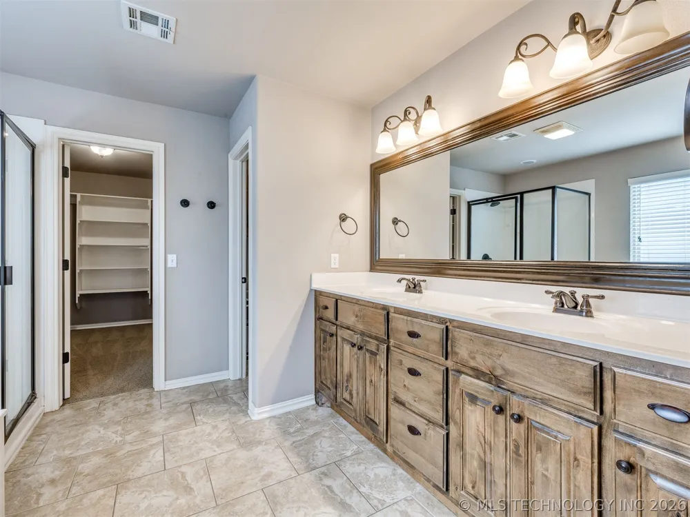 12318 E 69th Street Owasso, OK 74055
