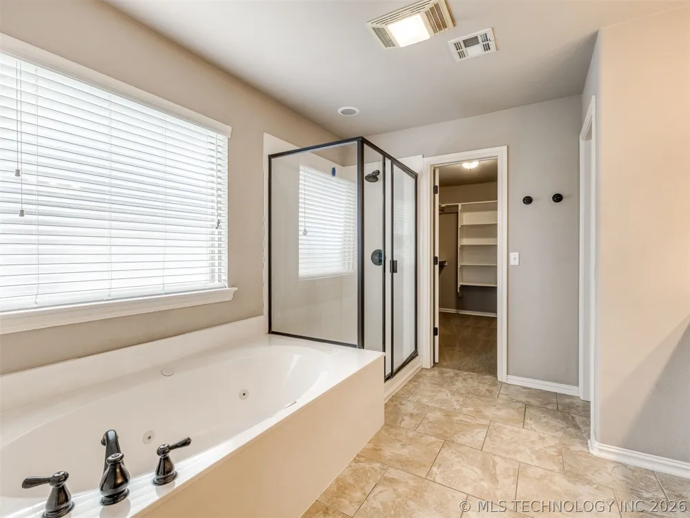 12318 E 69th Street Owasso, OK 74055