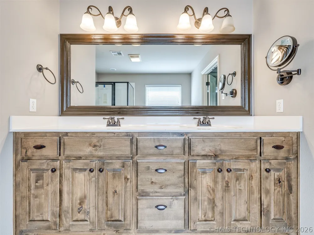 12318 E 69th Street Owasso, OK 74055