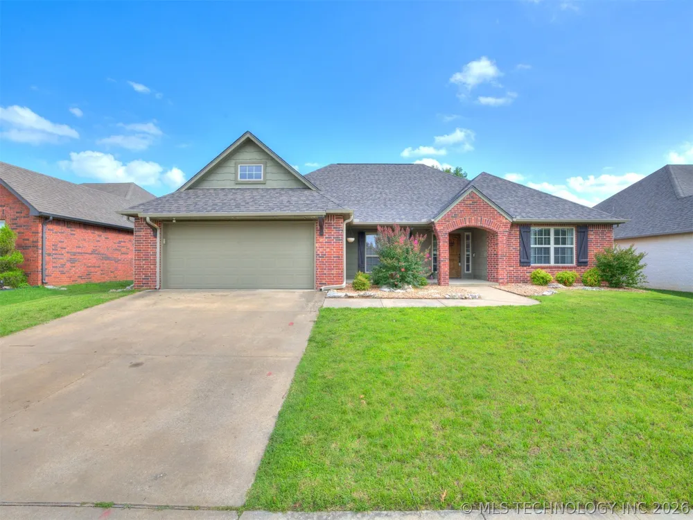 12318 E 69th Street Owasso, OK 74055