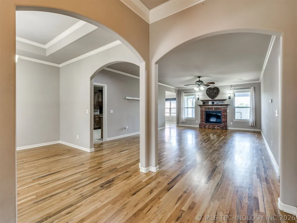 12318 E 69th Street Owasso, OK 74055