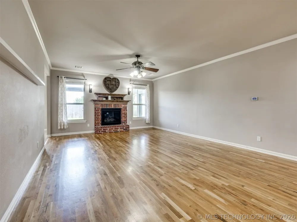 12318 E 69th Street Owasso, OK 74055