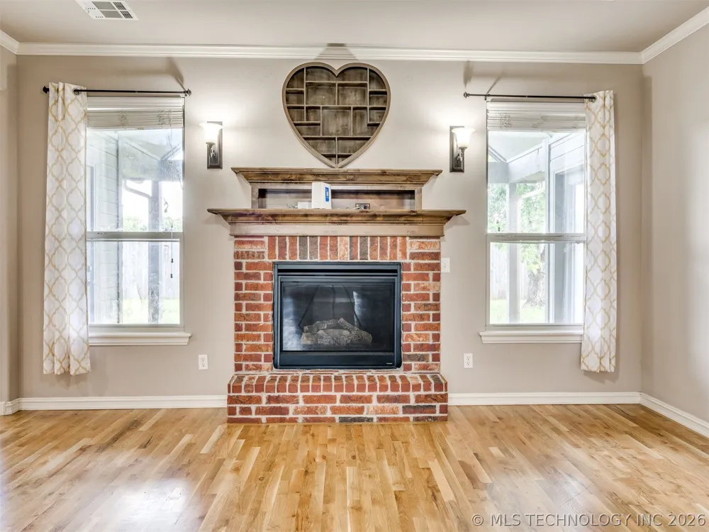 12318 E 69th Street Owasso, OK 74055