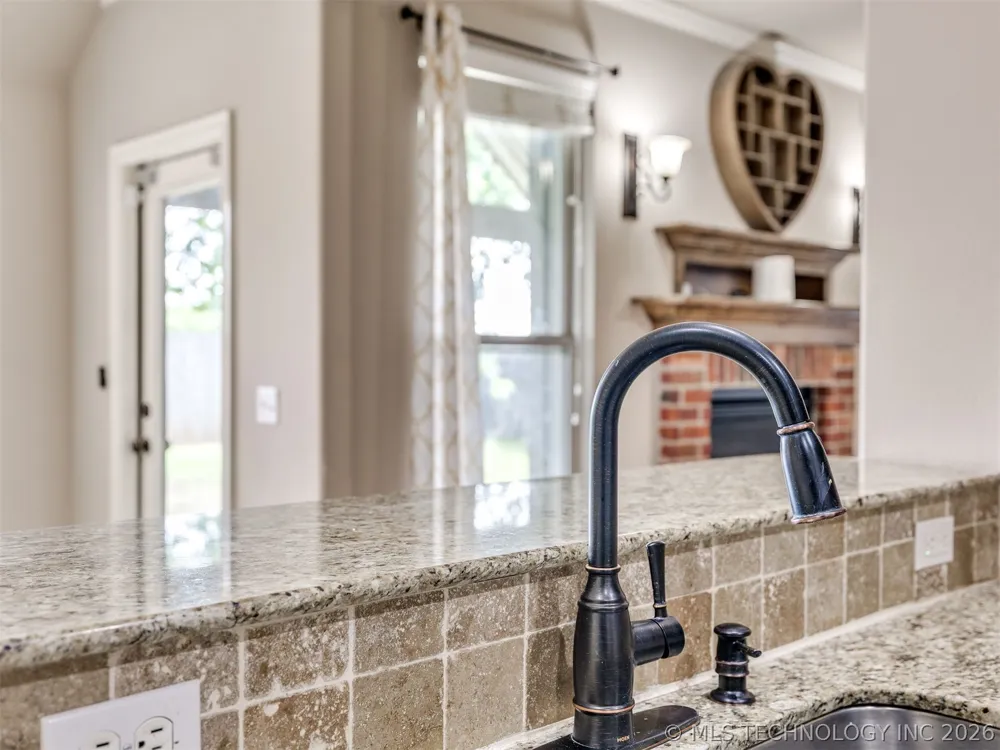 12318 E 69th Street Owasso, OK 74055