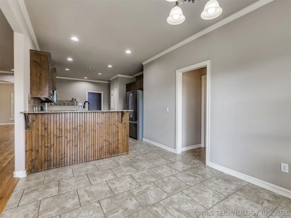 12318 E 69th Street Owasso, OK 74055