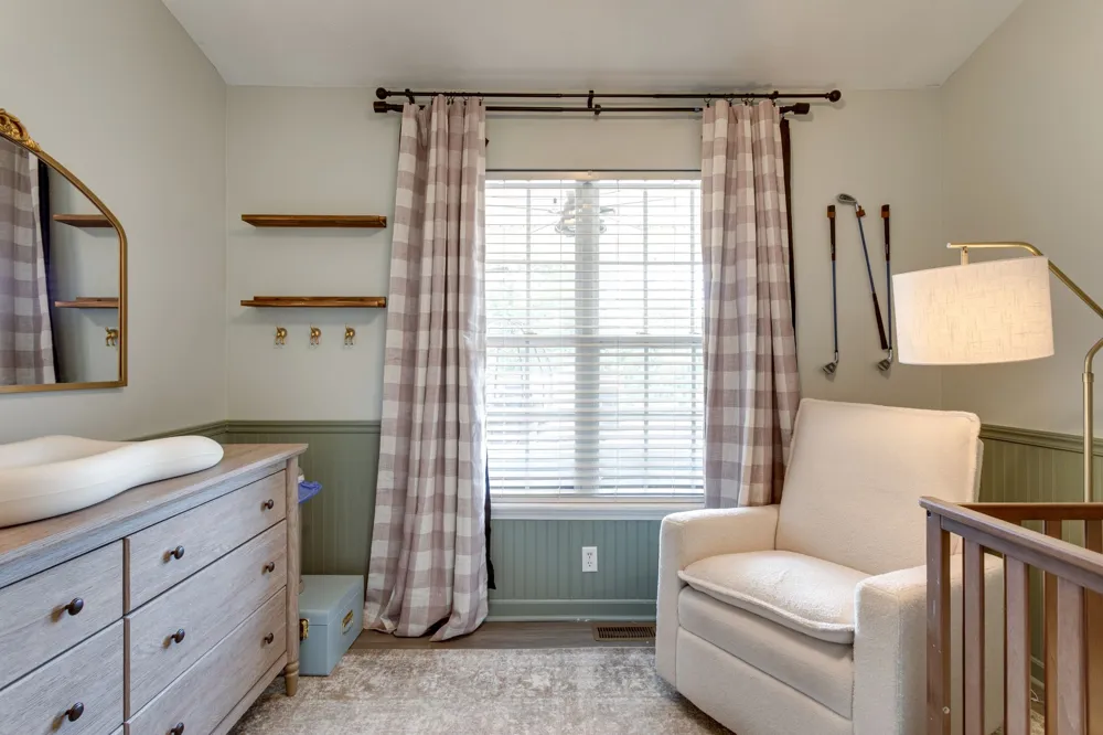 6003 Hill Cir Bon Aqua, TN 37025