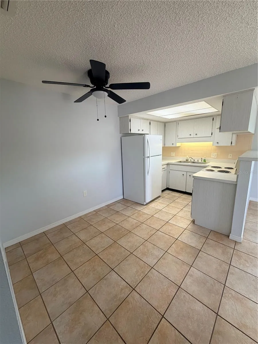 6050 CHESHAM DRIVE #5 New Port Richey, FL 34653