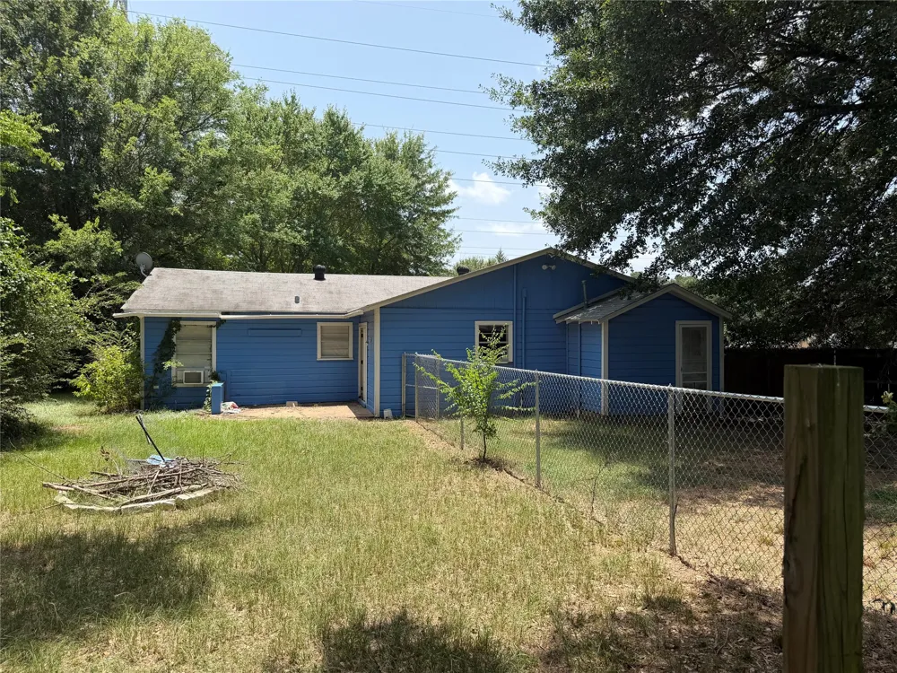 305 E Pliler Precise Road Longview, TX 75605