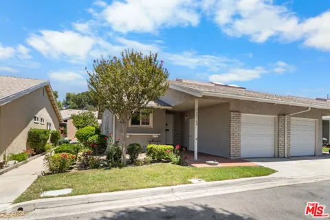 26834 Avenue Of The Oaks #D