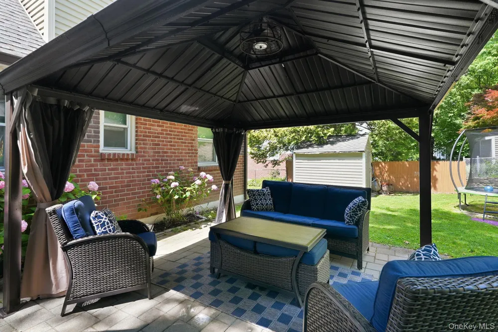 12 Logwynn Lane Cortlandt Manor, NY 10567