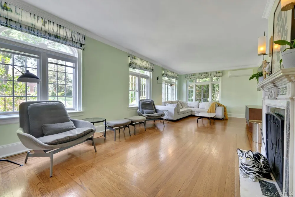 514 Esplanade Pelham, NY 10803
