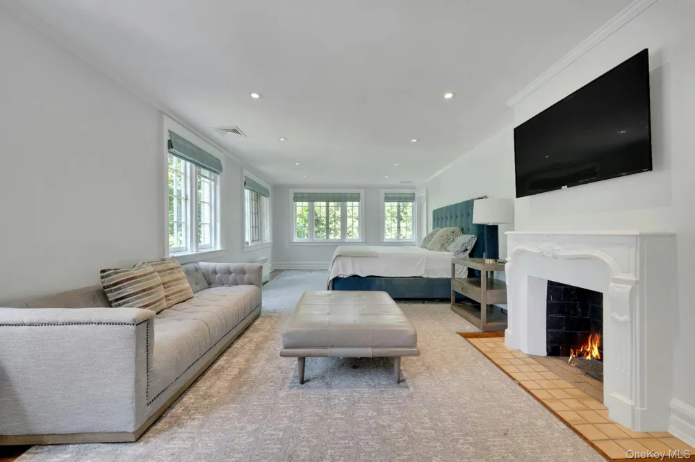 514 Esplanade Pelham, NY 10803