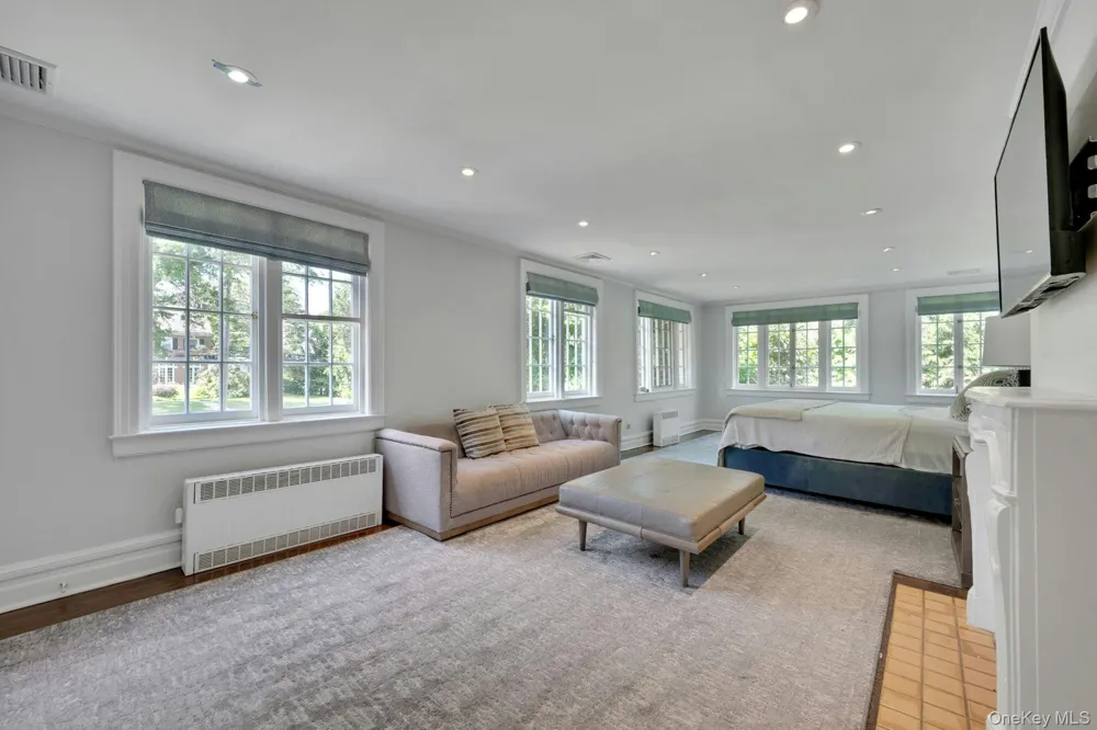 514 Esplanade Pelham, NY 10803