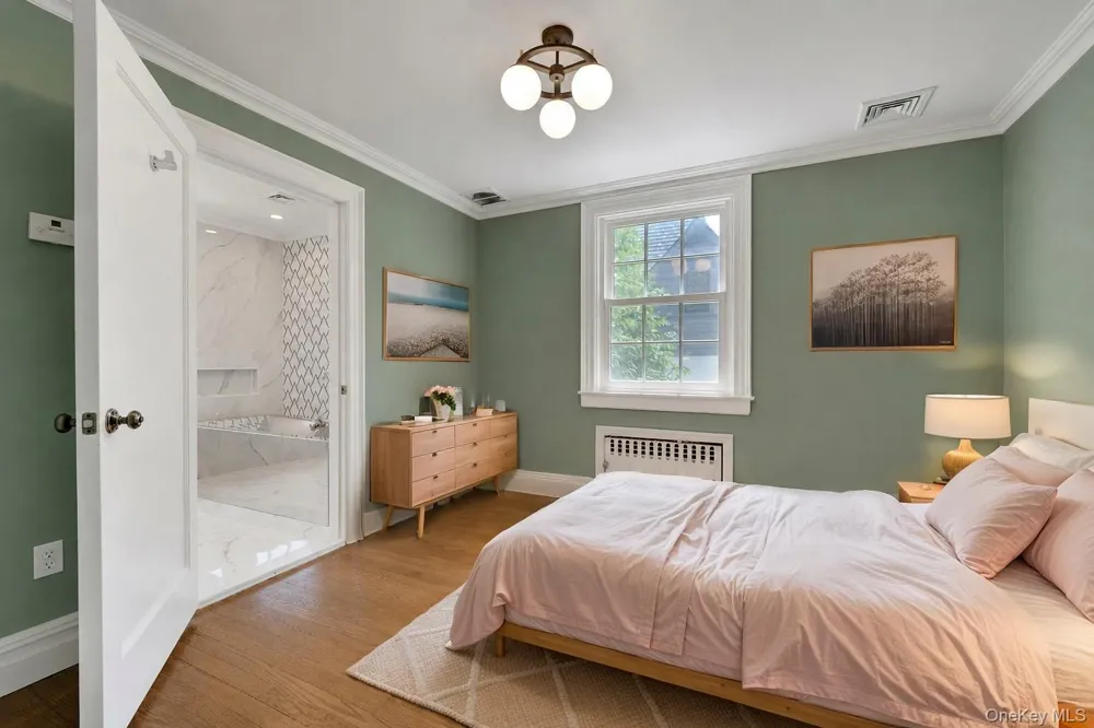 514 Esplanade Pelham, NY 10803