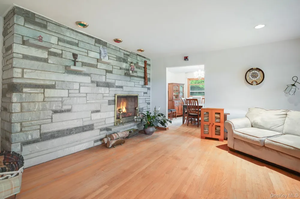 142 Westchester Avenue Buchanan, NY 10511