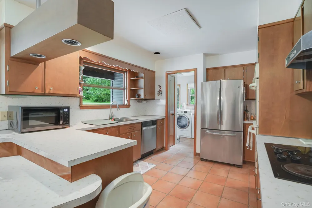 142 Westchester Avenue Buchanan, NY 10511