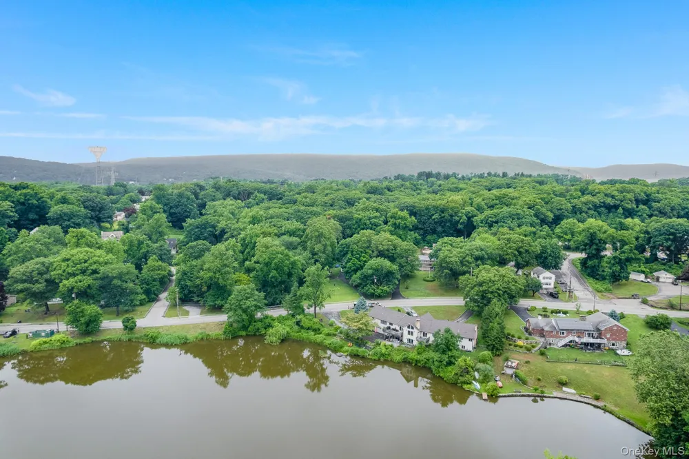 142 Westchester Avenue Buchanan, NY 10511