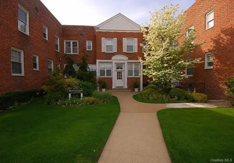 70 S Park Avenue #205