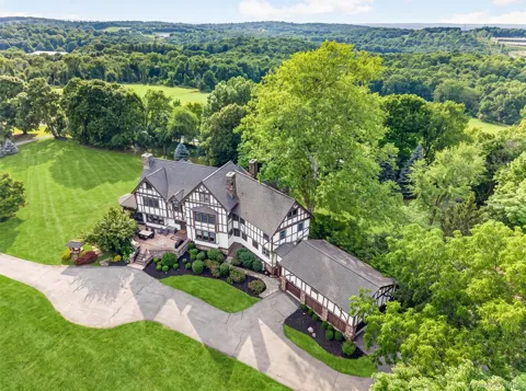 157 Arcadia Road