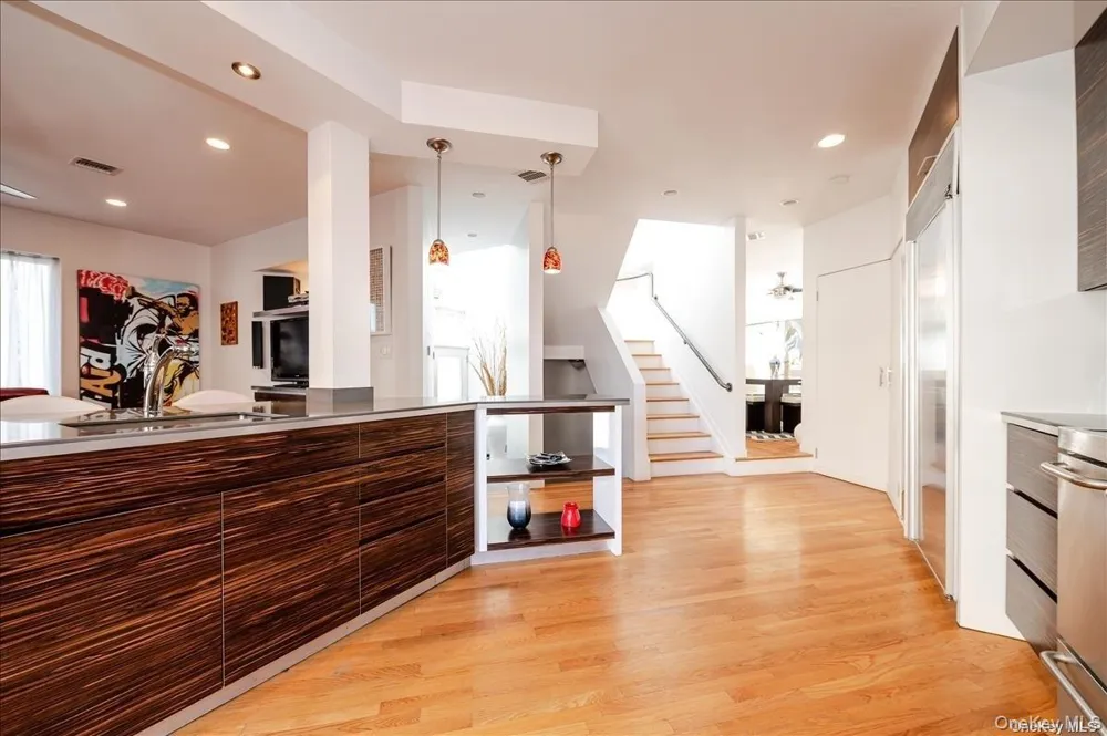 17 New York Avenue #House Long Beach, NY 11561