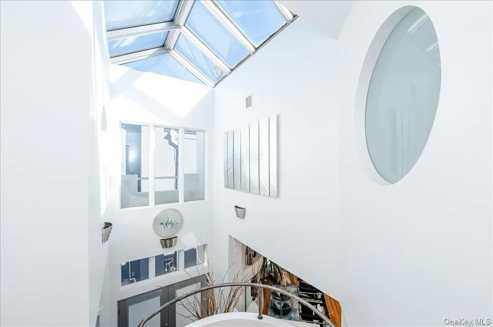 17 New York Avenue #House Long Beach, NY 11561