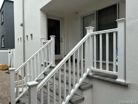 17 New York Avenue #House Long Beach, NY 11561