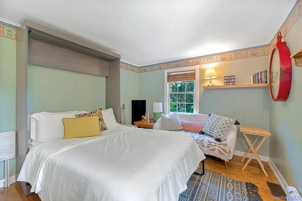 1825 Main Bayview Road Southold, NY 11971