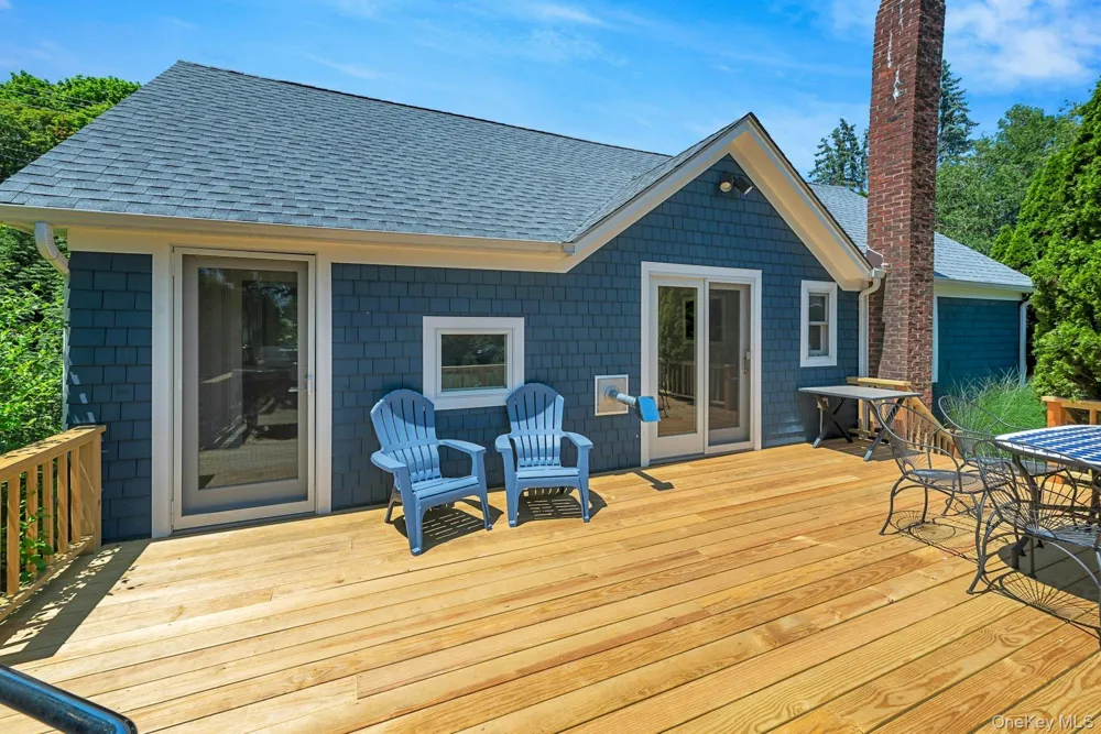1825 Main Bayview Road Southold, NY 11971