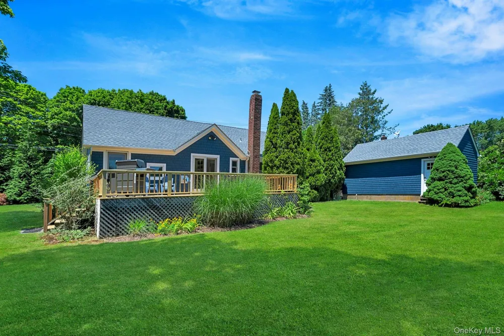 1825 Main Bayview Road Southold, NY 11971
