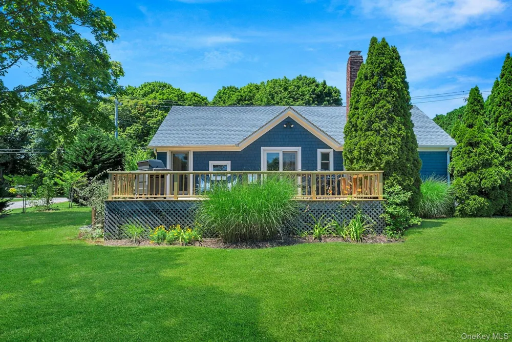 1825 Main Bayview Road Southold, NY 11971