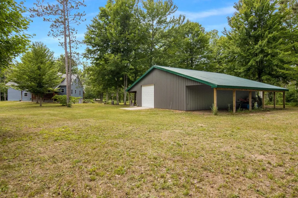 16514 Vondra Road Springdale Township, MI 49683