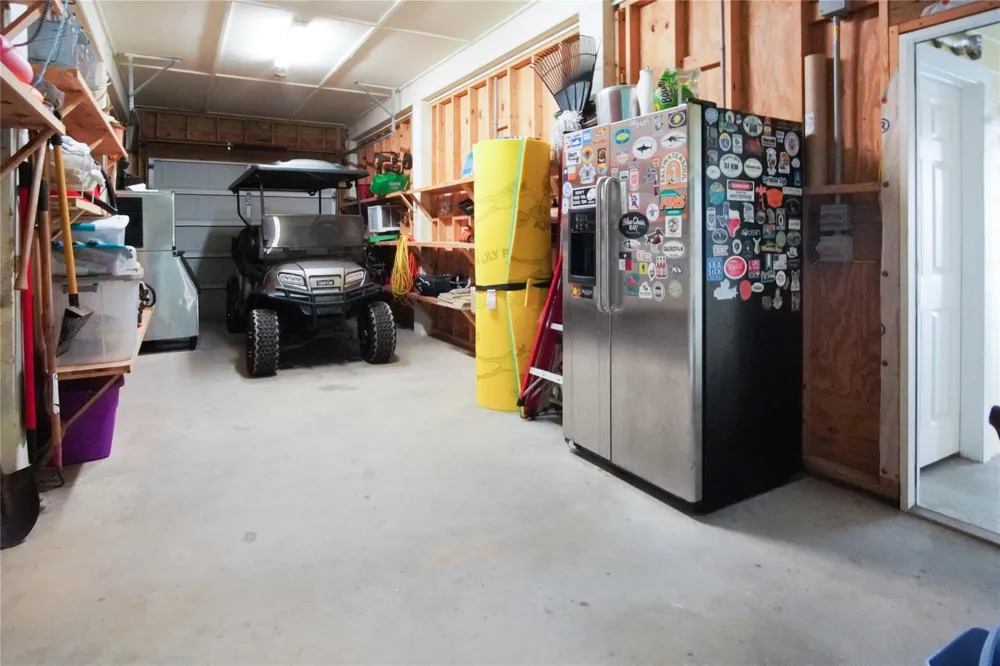 1100 Fountain View Drive Crystal Beach, TX 77650